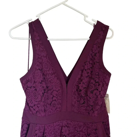 Free People Lovely in Lace Cutout Berry Mini Dress size Small Knee Length - Picture 3 of 12